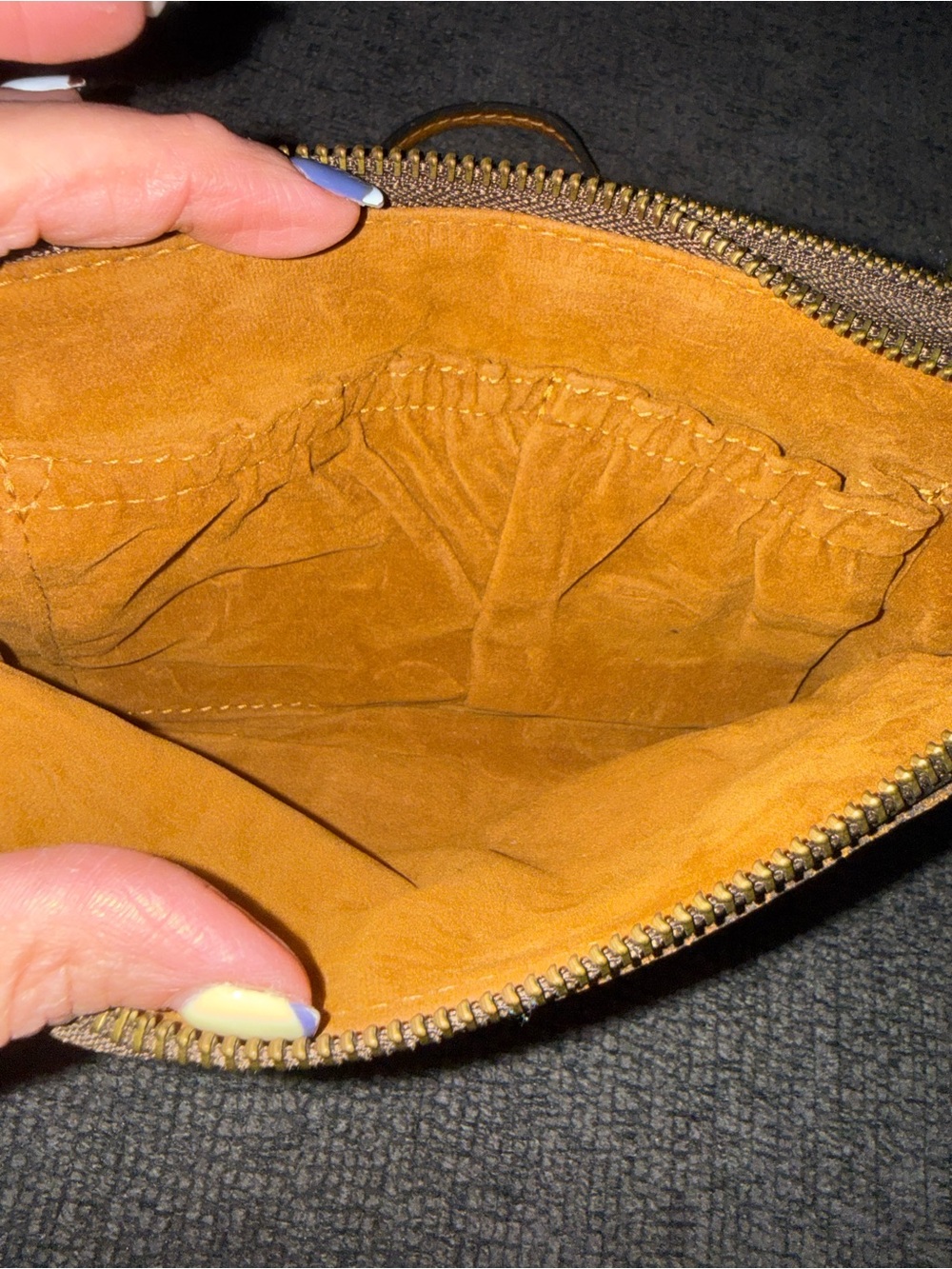 Patricia Nash Apricale Gold Tooled Leather Crossbody Wristlet Bag - Picture 9 of 10